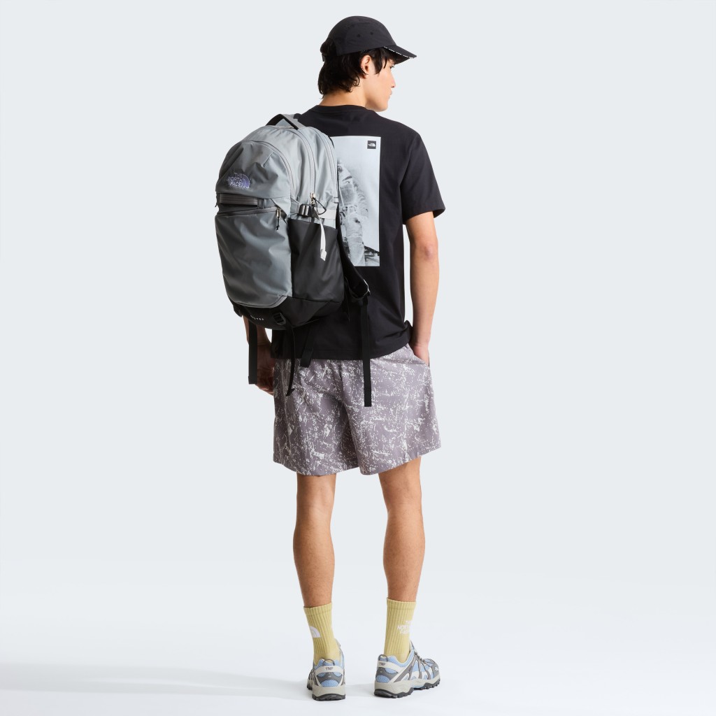 THE NORTH FACE M EXPEDITION PHOTO RELAXED SHORT SLEEVE NF0A8G9KJK31