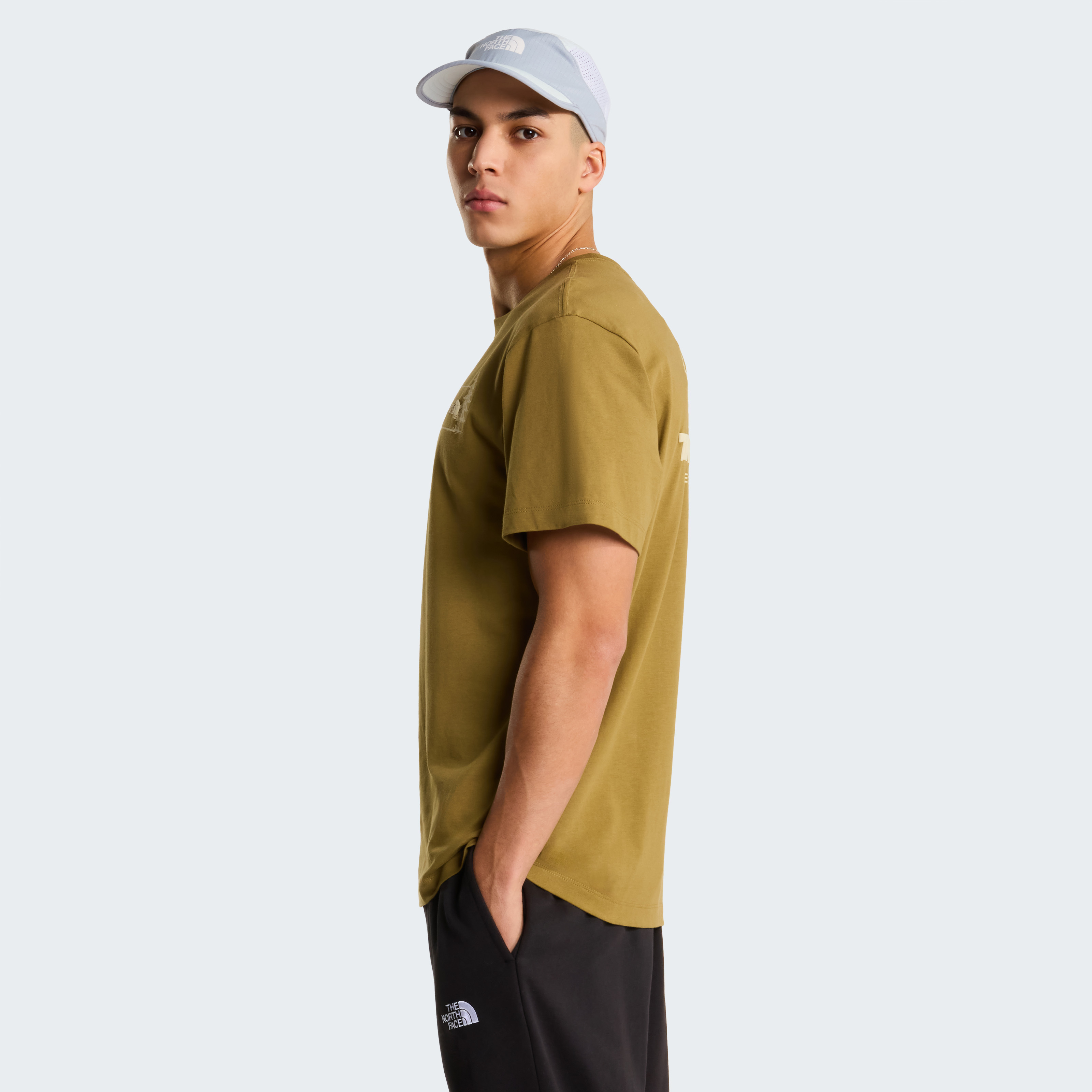 THE NORTH FACE M CAMPING RELAXED SHORT SLEEVE TEE-GRAPH NF0A8GQM2EL1