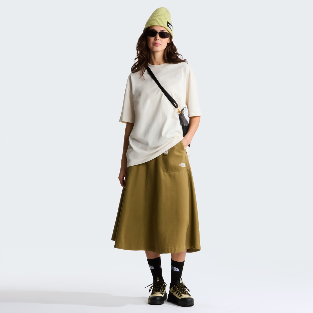 THE NORTH FACE W TNF ESSENTIAL SIMPLE DOME OS SS TEE NF0A8EVXQLI1