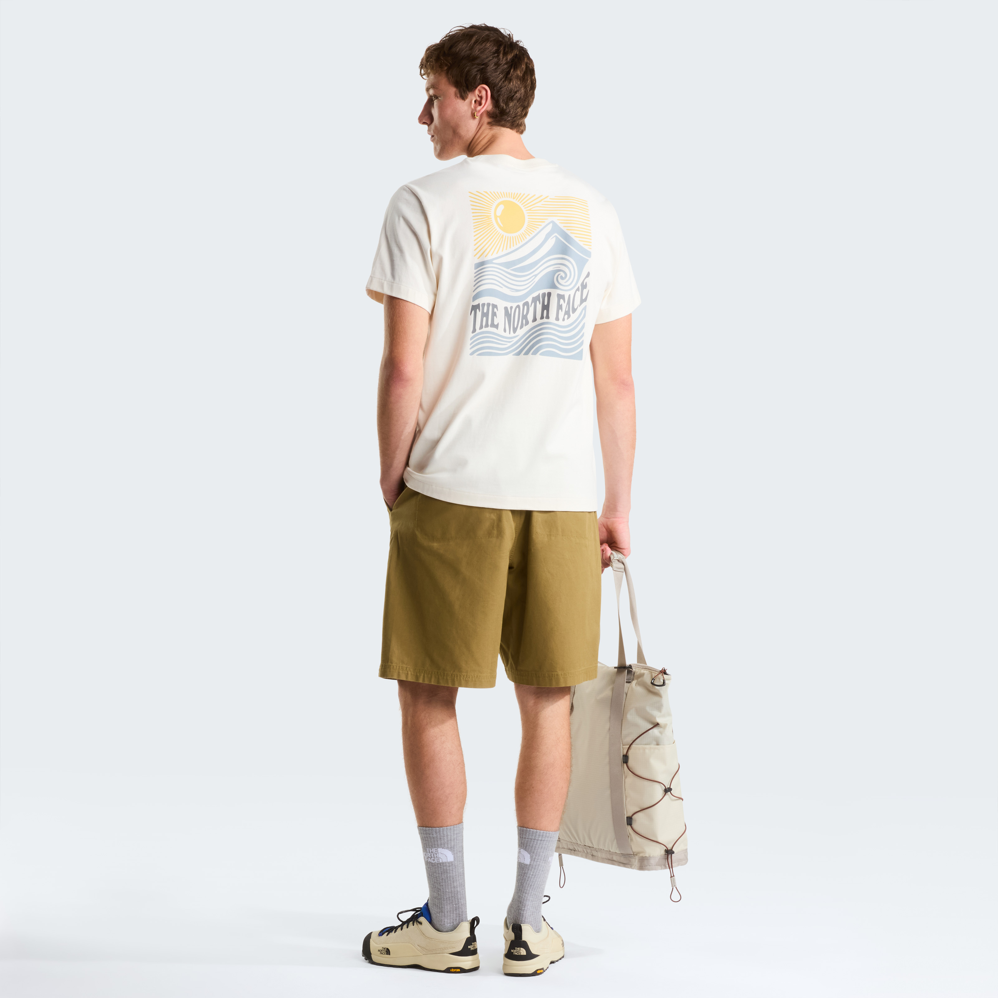 THE NORTH FACE M MOUNTAIN ESCAPE RELAXED SHORT SLEEVE T NF0A8GB1QLI1