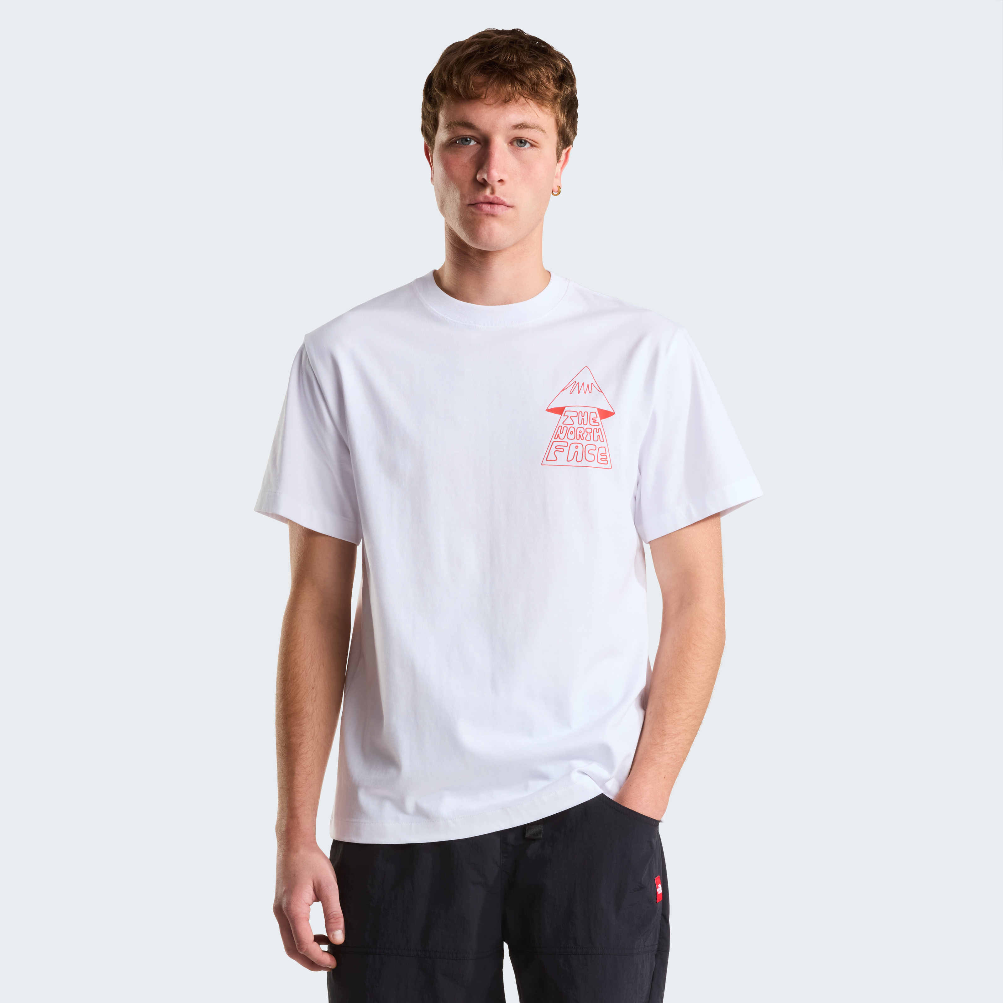 THE NORTH FACE M MOUNTAIN PLAY RELAXED SHORT SLEEVE TEE NF0A8GQXFN41
