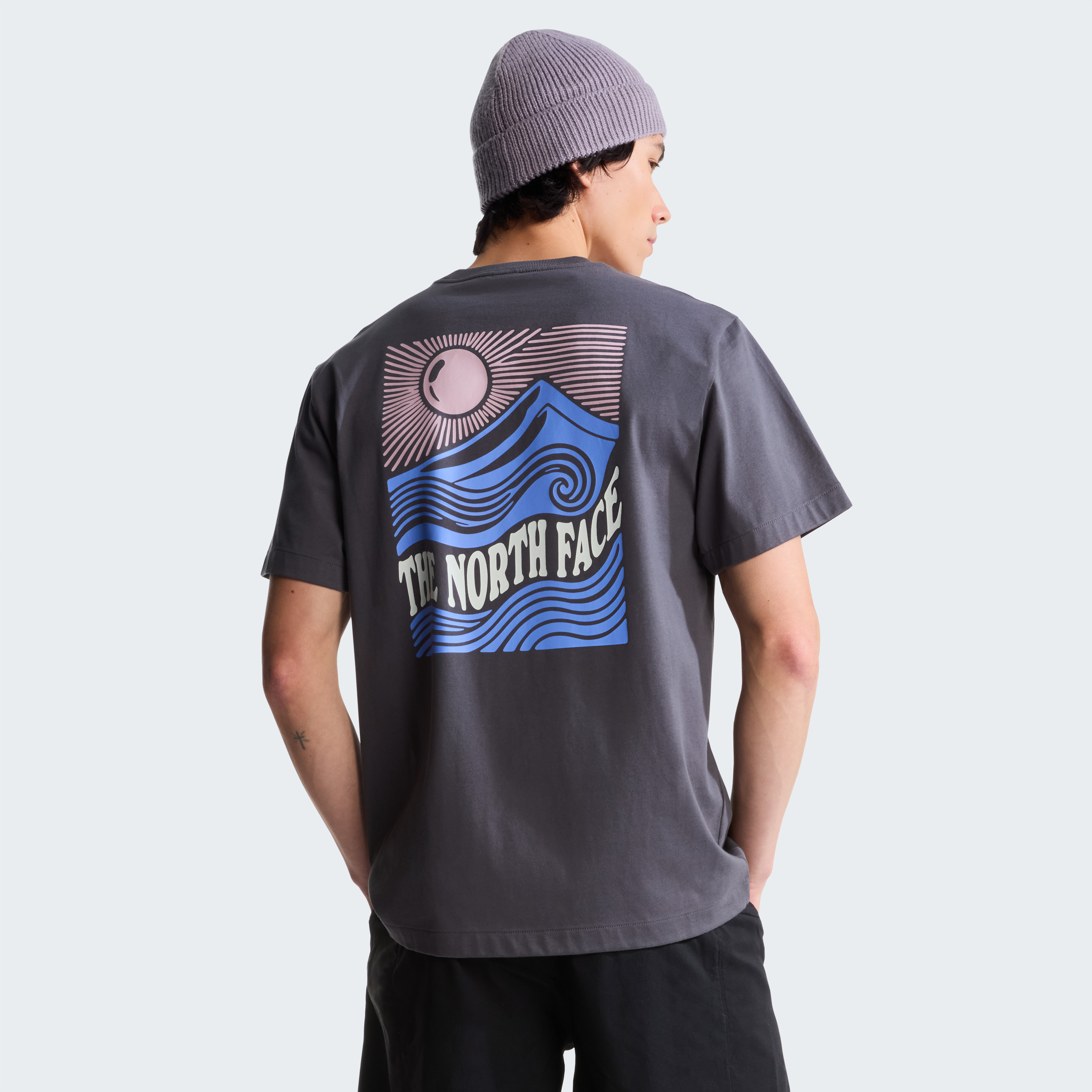 THE NORTH FACE M MOUNTAIN ESCAPE RELAXED SHORT SLEEVE T NF0A8GB1RHI1