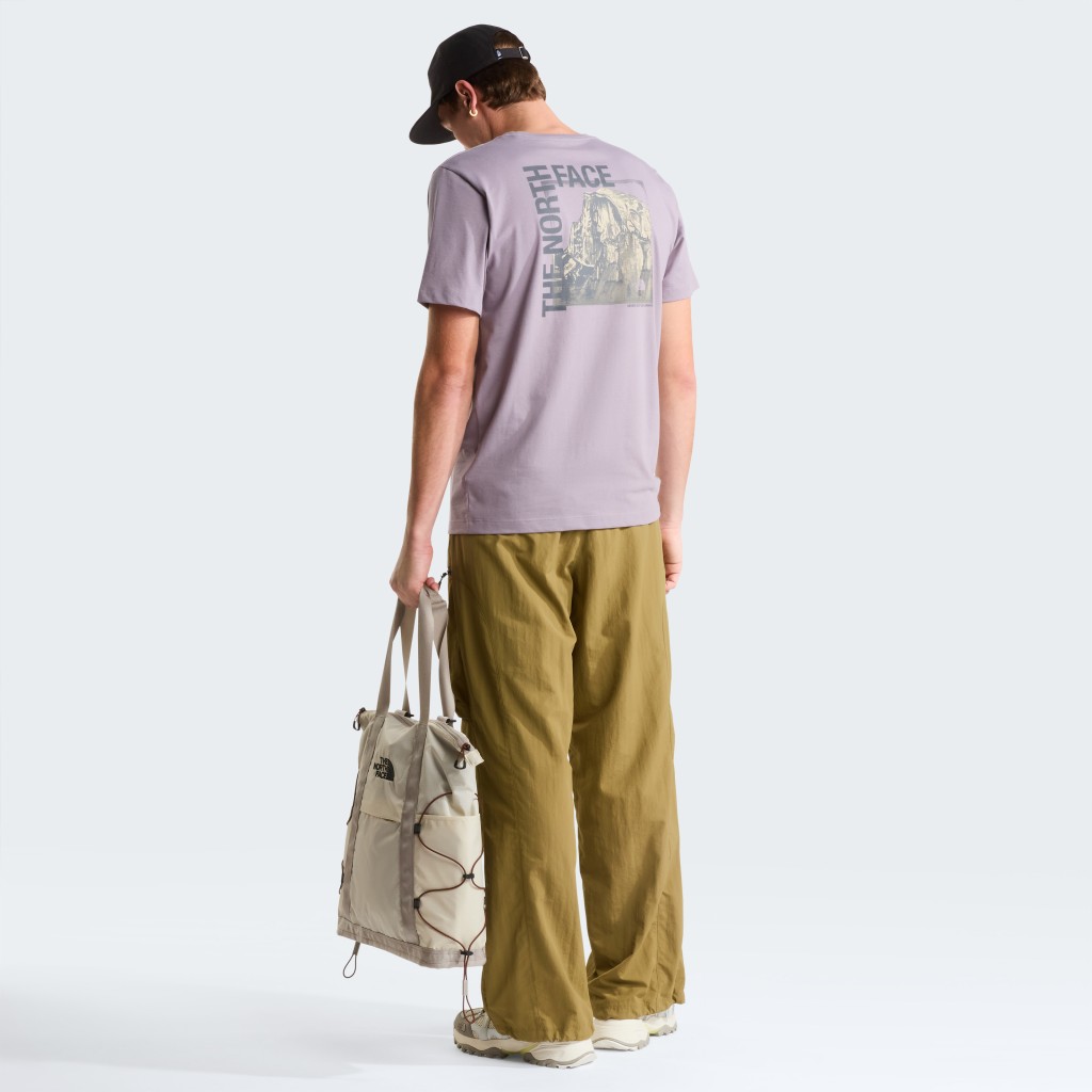 THE NORTH FACE M HALF DOME PHOTO REG SS TEE-GRAPHIC NF0A8GV0G7O1